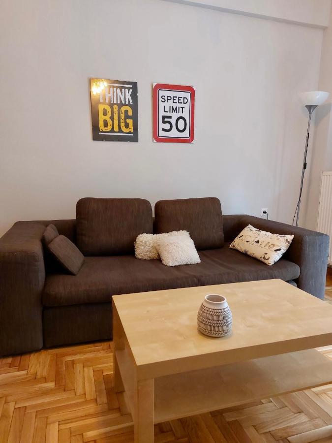 Christina-Anna Athens City Center Walking Distance To Everywhere And Acropolis, In One Of The Most Favorable Locations By National Gardens And Zoo, Hellenic Parliament In Syntagma And Stylish Exquisite Kolonaki Cozy Renovated Apartment Eksteriør bilde