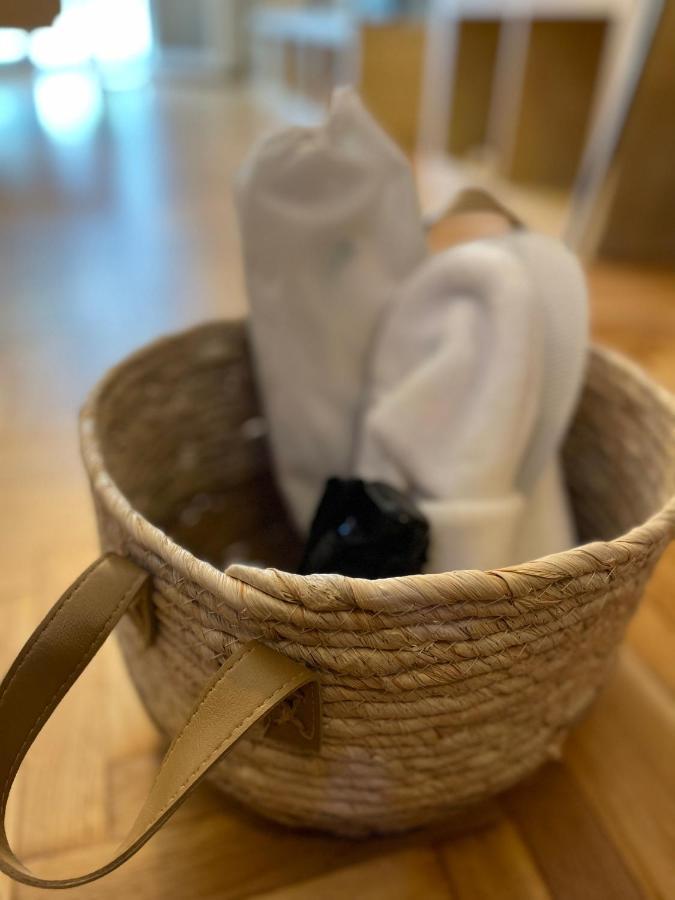 Christina-Anna Athens City Center Walking Distance To Everywhere And Acropolis, In One Of The Most Favorable Locations By National Gardens And Zoo, Hellenic Parliament In Syntagma And Stylish Exquisite Kolonaki Cozy Renovated Apartment Eksteriør bilde